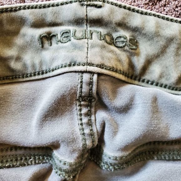 Jeans - Picture 6 of 6